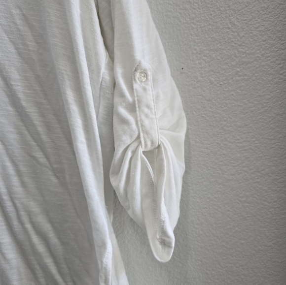Almost famous white long sleeved shirt  with vented sides sheer suze medium - Picture 5 of 5